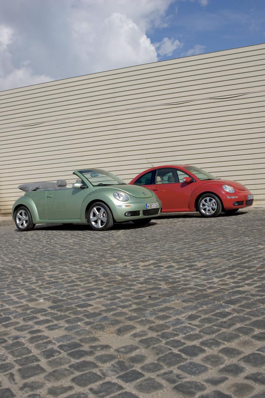  Volkswagen New Beetle Cabriolet 2006 года  (фото 37 из 39)